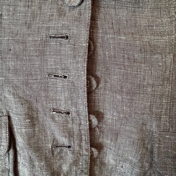 Gharani Strok Linen Jacket - Picture 6 of 9